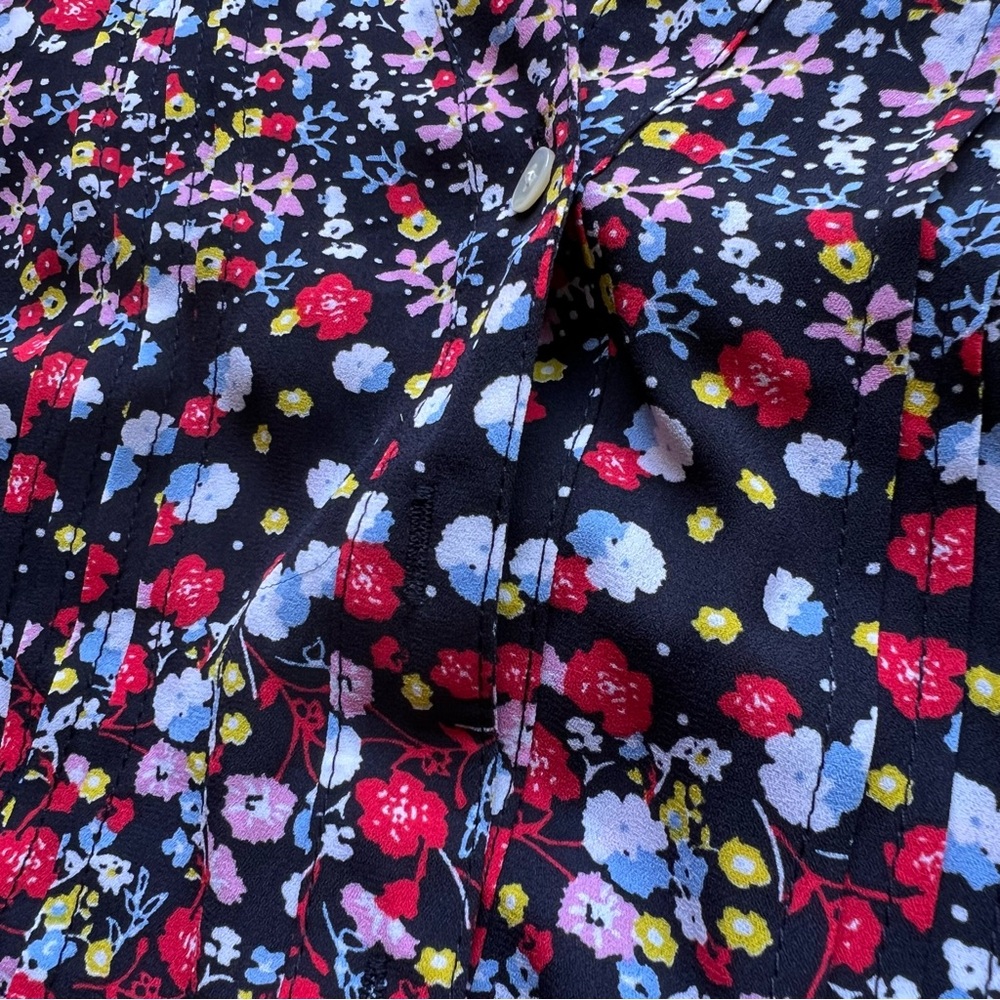 Nanette Lepore Long Floral Shirt Lightweight Button Down Women’s Small - Picture 9 of 13